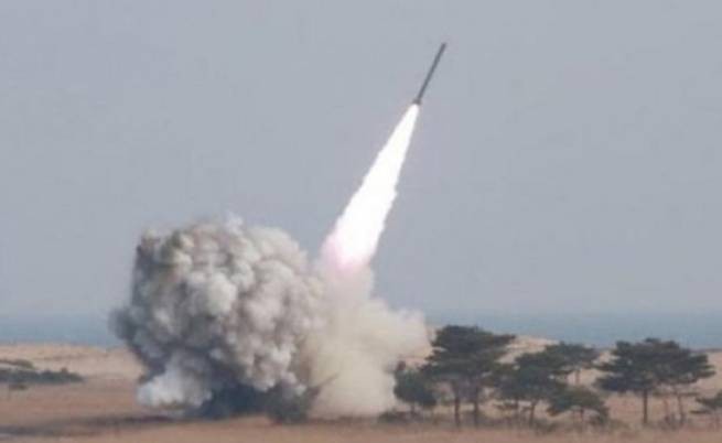 Министерство обороны Японии заявляет о запуске КНДР баллистической ракеты