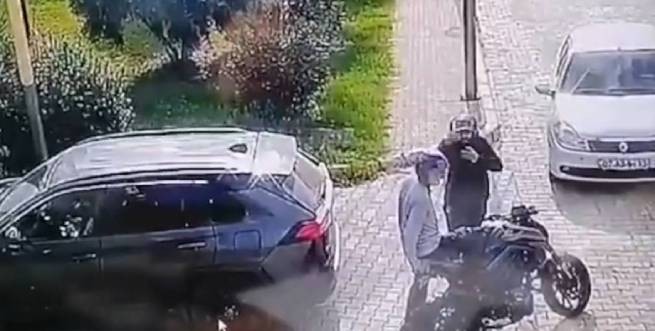 "Преступление и наказание" - украинец насмерть сбил грабителей своим автомобилем (видео)