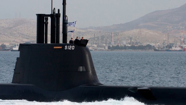 Как греческая субмарина повредила оборудование Oruc Reis