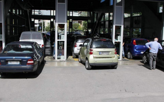 Почти половина автомобилей в Греции не соответствует нормам безопасности