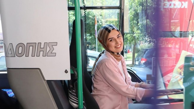 Мусульманка-водитель автобуса КТЕЛ