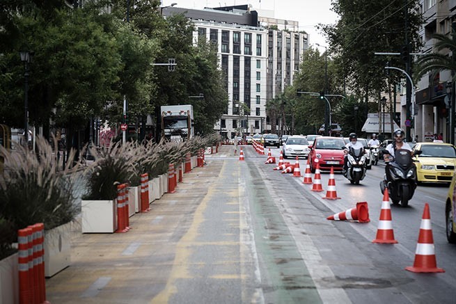 Меры по въезду в центр Афин продлены из-за пандемии