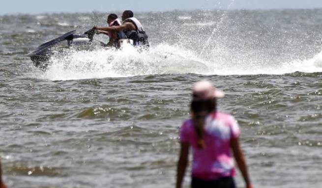 Крит: в аварии с водным мотоциклом тяжело пострадал 10-летний ребенок