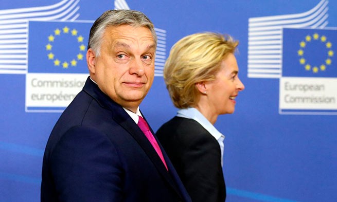 Шантаж Орбана сработал: Еврокомиссия дала зеленый свет на выделение 10 миллиардов Венгрии
