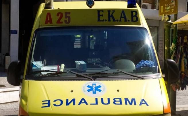 Салоники: авария на автобусной остановке, пострадали дети