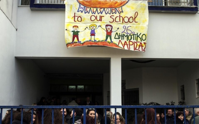 Греция: 10 000 детей-беженцев пойдут в школу в феврале