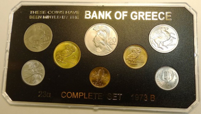 Банк Греции в 2019 году выпустит 13 памятных монет