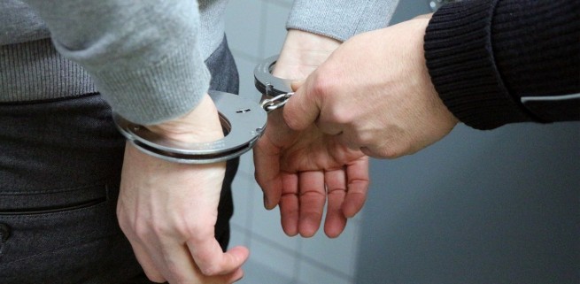 Паграти: арест за наркотики и автомат Калашникова