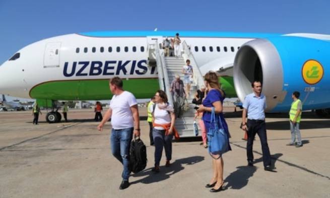 Узбекская делегация в Афинах, открытие чартерных авиарейсов