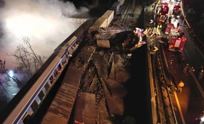 Трагедия в Греции: столкновение двух поездов, 32 погибших, 85 раненых