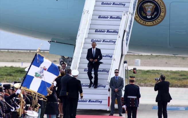 Барак Обама прибыл в Афины (фото-видео)