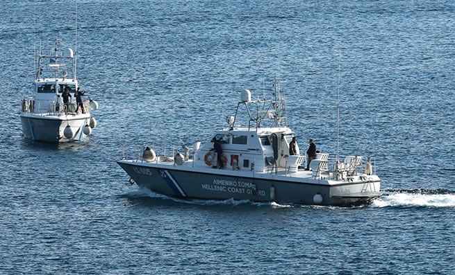 6 раненых 1 пропавший и погибший ребенок в столкновении пограничного патруля и лодки с мигрантами