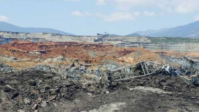 Греция: жители покидают дома из-за обрушения рудника по добыче бурого угля