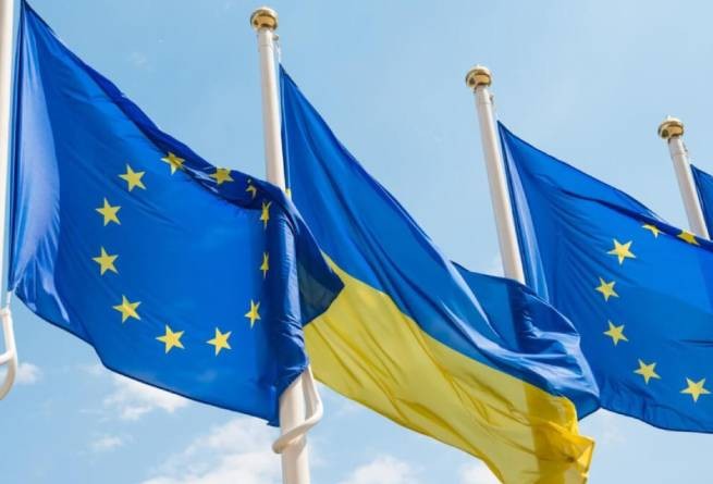 Число украинцев с временной защитой в ЕС увеличилось
