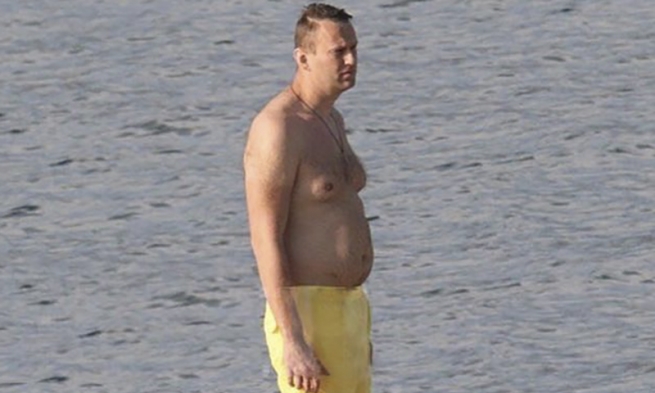 Навальный собрался отдохнуть в Греции