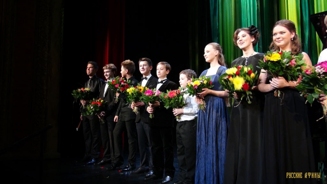 Концерт молодых исполнителей «Русский сувенир» прошел в национальном театре греческой столицы