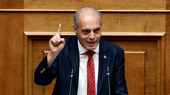 Velopoulos in Parliament: "Don't laugh – I lost a friend in Tempi"