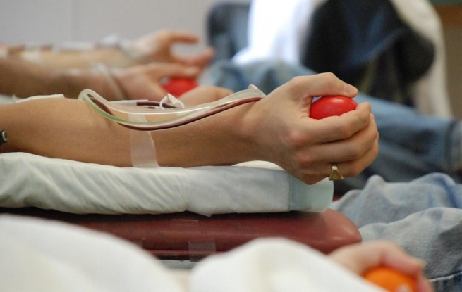 Банки крови на исходе, предупреждает греческая группа "анемия Кули"