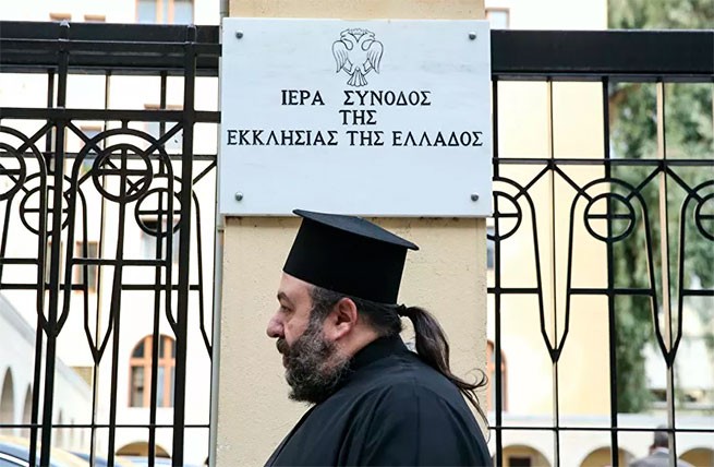 Элладская церковь подала заявление в суд на правительство из-за запрета богослужений
