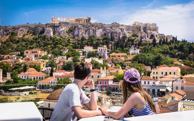 Рынок краткосрочной аренды Греции потерял более 60% прибыли