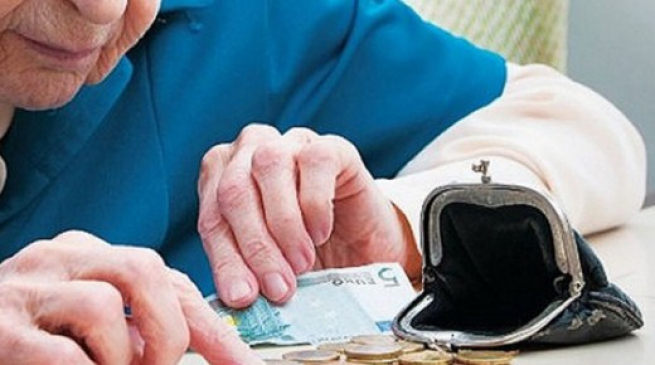 Кредиторы настаивают: надо не увеличивать взносы, а «урезать» вспомогательные пенсии