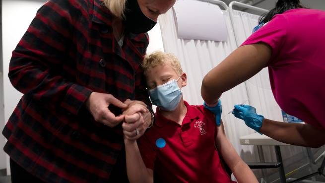 Греция: приближается вакцинация подростков 15-17 лет