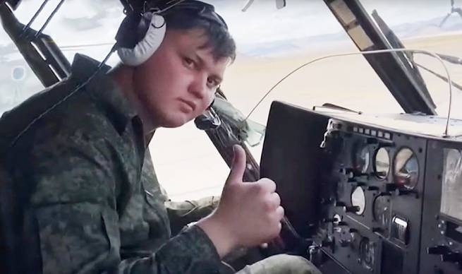 Российский пилот, сдавшийся Украине вместе с вертолетом, убит в Испании (видео)