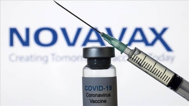Вакцина Novavax: полмиллиона доз к марту, ее отличия от мРНК