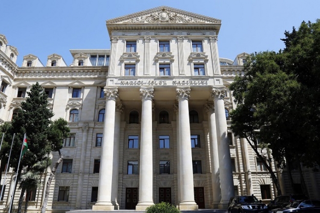 МИД Азербайджана вызвал посла Греции из-за визита главы МИД НКР