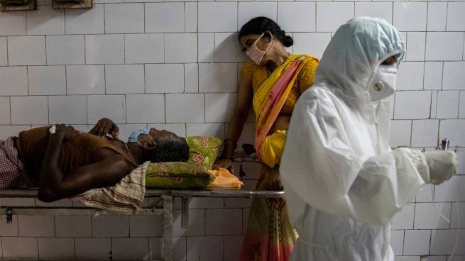 Индийский «двойной мутант» — чем отличается особо «злобный» штамм коронавируса