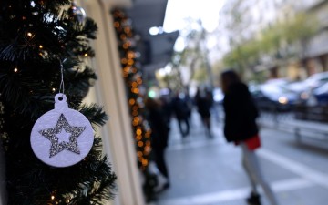 Рождество 2022: праздничные часы работы магазинов