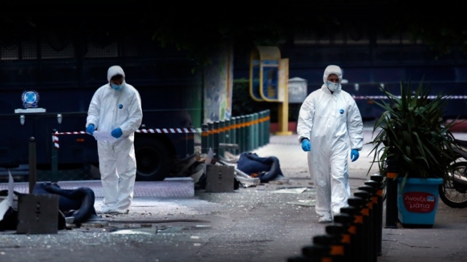 Подробности взрыва офиса Евробанка в Афинах