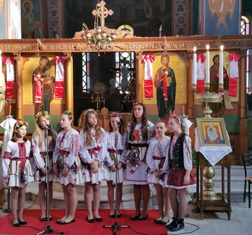 Святой Николай в гостях у детей Украинской общины Греции
