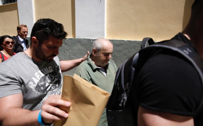Афины: похититель и мучитель студентки заключен под стражу