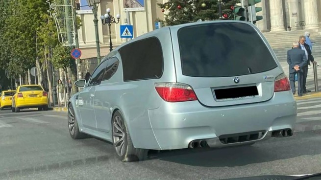 "Эх, прокачу!": греческий катафалк BMW M5