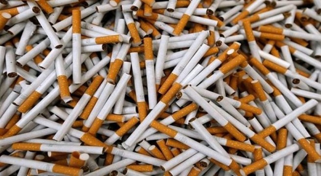 Салоники: 2.880 пачек контрабандных сигарет изъяли у таксиста