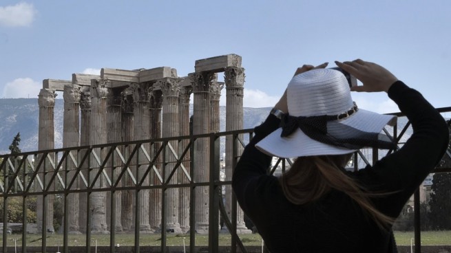 Греция: с 1 апреля, археологические памятники и музеи будут работать на час дольше