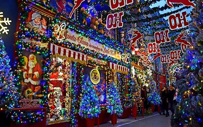 Рождество: расширенные часы работы магазинов с 12 декабря по 2 января
