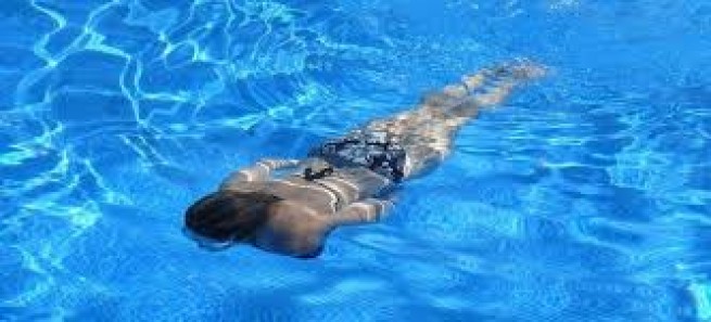 Трагедия на Родосе: Утонули в бассейне 2 туристки из Франции