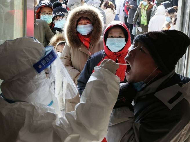 Китай: ученые смоделировали развитие пандемии COVID-19 в ближайшие месяцы