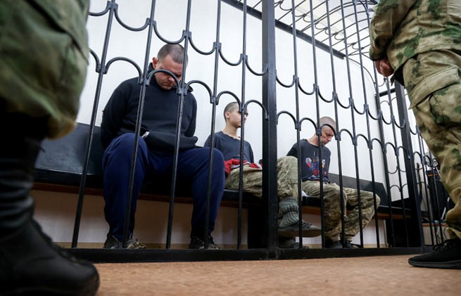 Донбасс: к смертной казни приговорены наемники из Великобритании и Марокко