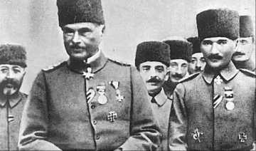 Мустафа Кемаль Ататюрк продал французам на мыло 400 тонн костей уничтоженных им греков