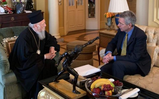 Посол США встретился с Вселенским Патриархом в Афинах