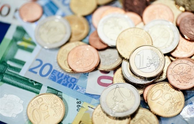 1.790 евро среднемесячная зарплата на Кипре
