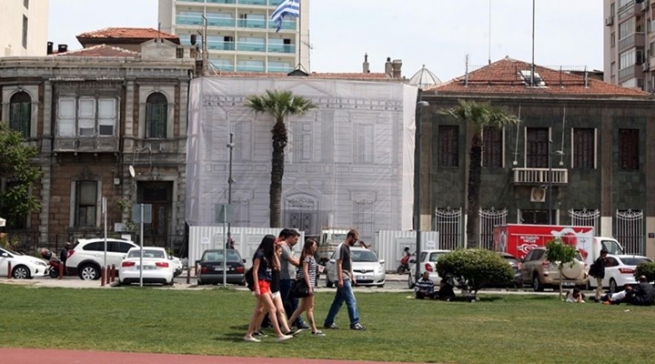 Греческое правительство спасает историческое здание в Турции