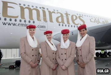 Стюардессы компании Emirates