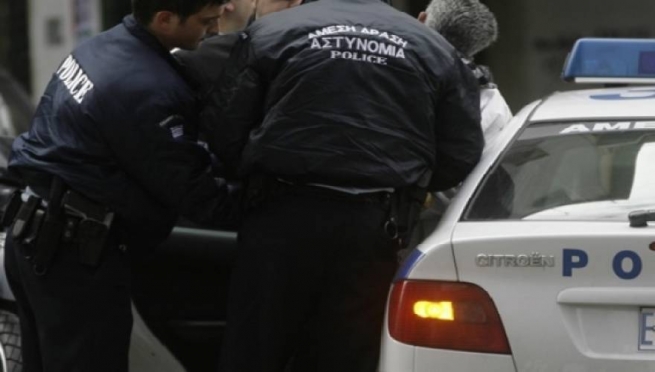 Прокуратура Греции: Полицейские крышуют цыганскую мафию