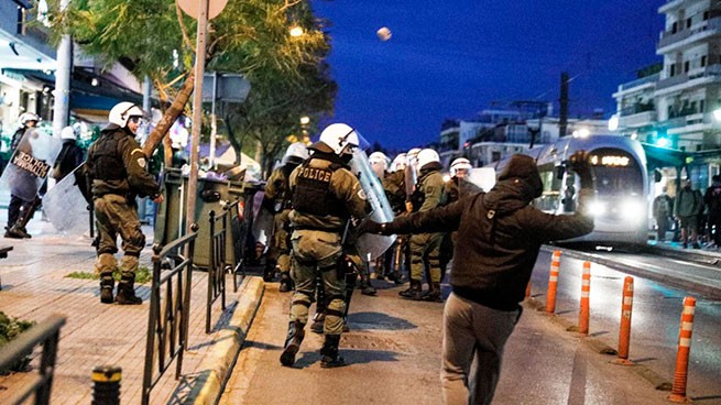 Полицейских уличили в непрофессионализме и  использовании запрещенных спецсредств