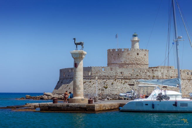 ЕС вынесет решение по безвизовым поездкам на греческие острова в течение месяца