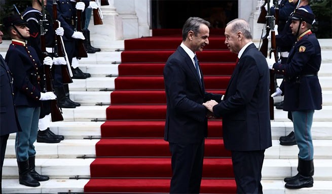 «Новая эра отношений с Грецией»: что пишет турецкая пресса о визите Эрдогана